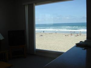 705 Salem Ct, Unit 5 - Ocean Front